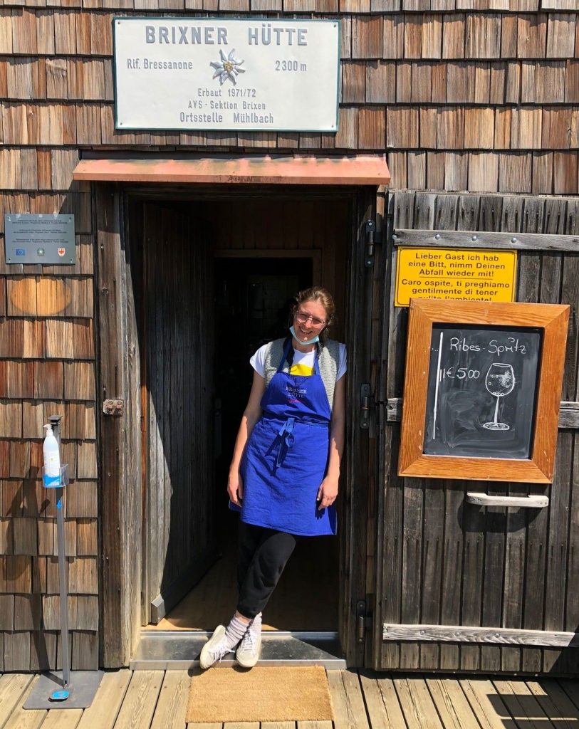 Hüttenwirting_Magda Jöchler_(c)_Magda_Jöchler